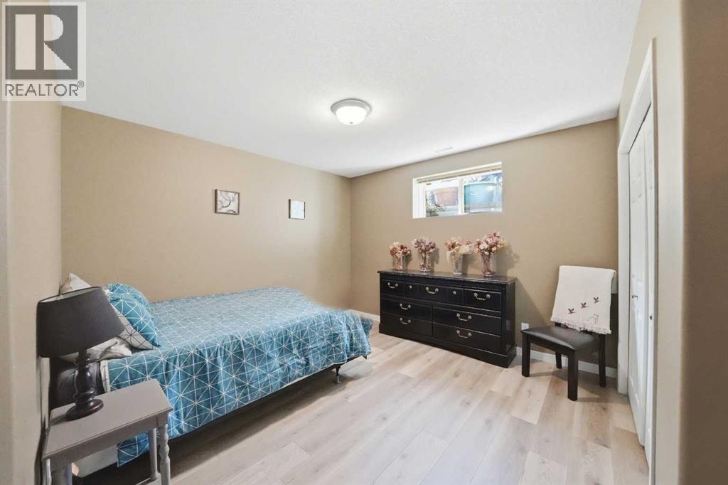 8 Drever Close Property Photo 20