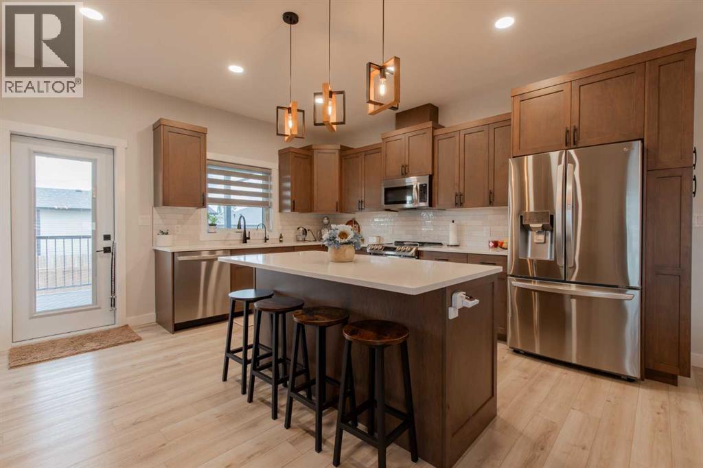 602 5 Avenue Property Photo 10