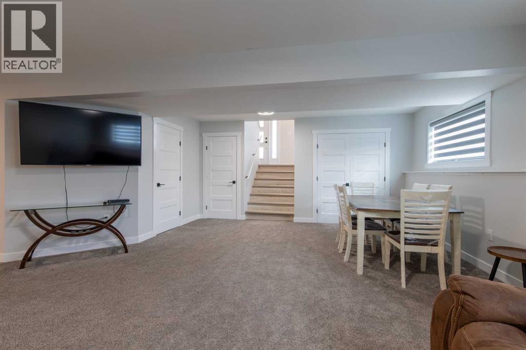602 5 Avenue Property Photo 24
