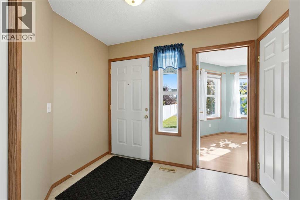 216 Jenkins Drive Property Photo 3