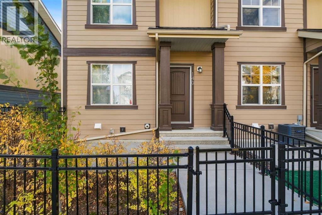 140 Evanscrest Gardens Nw Property Photo 14