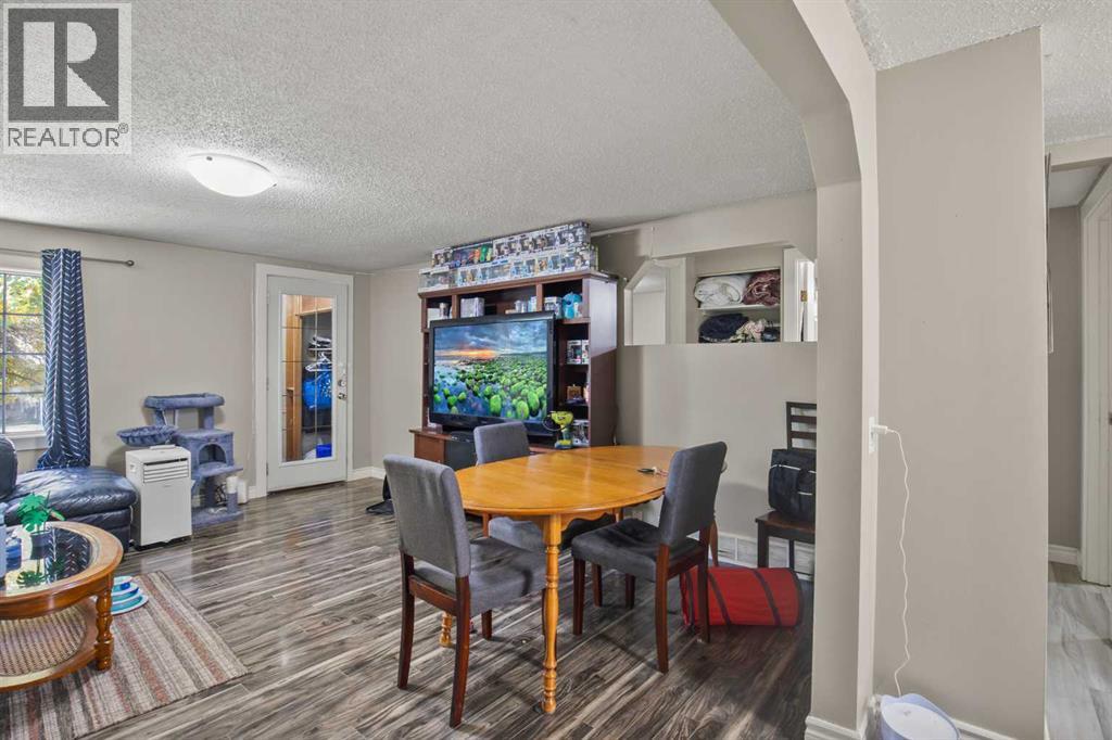 5515 45 Avenue Property Photo 9