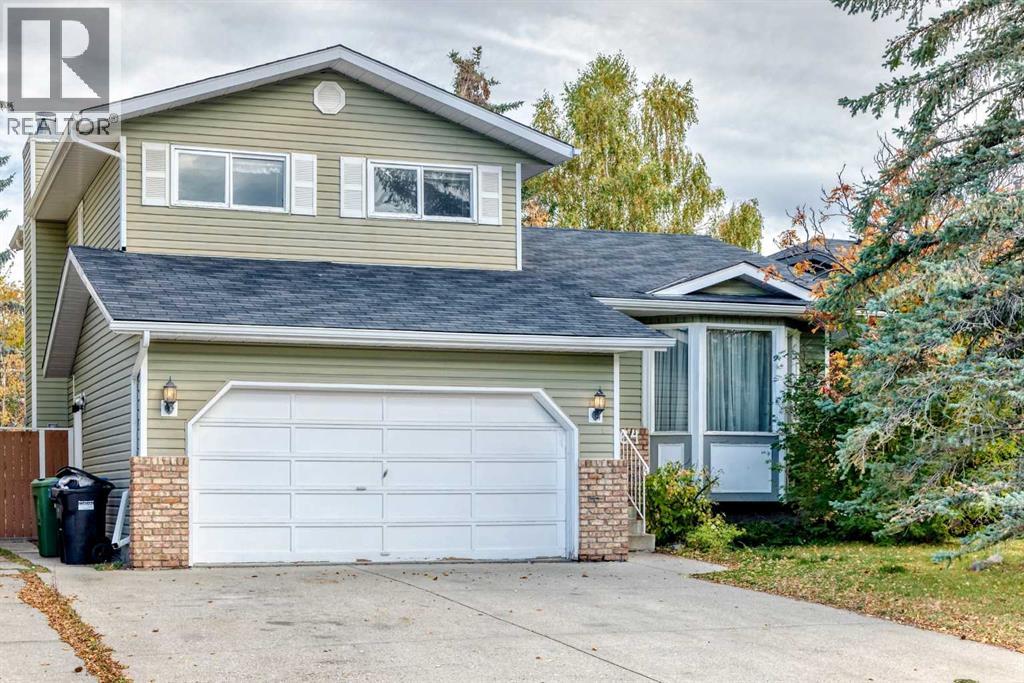 64 Edforth Crescent Nw Property Photo 1