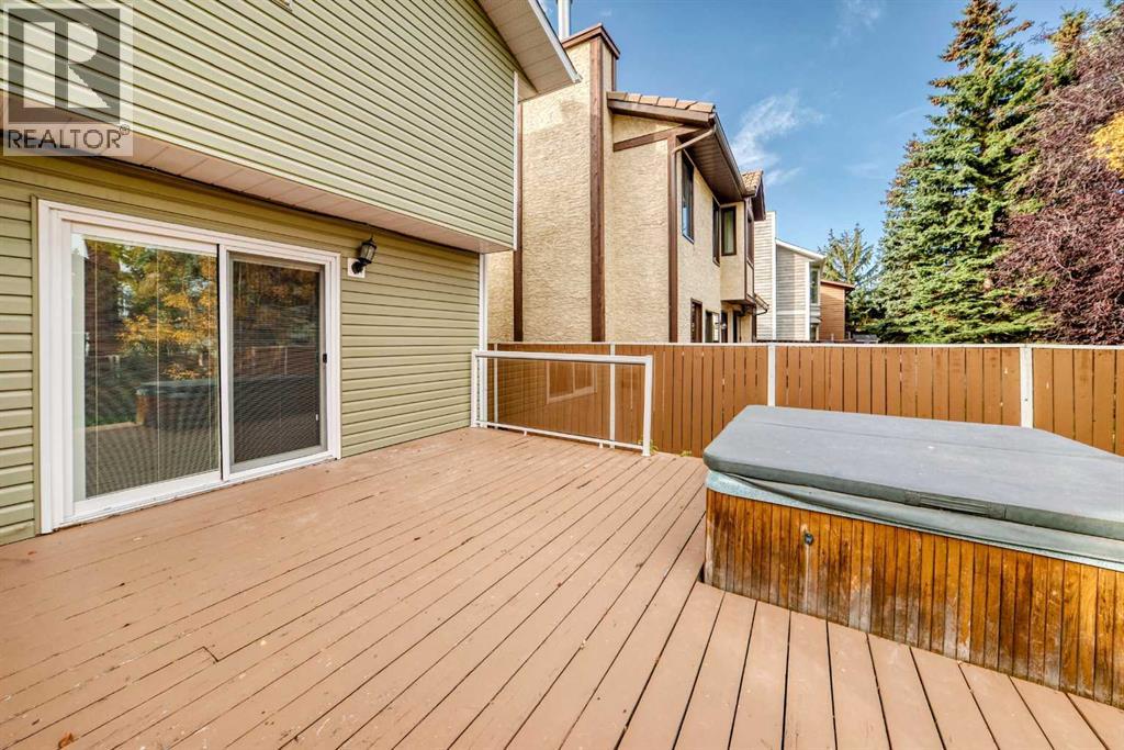 64 Edforth Crescent Nw Property Photo 24