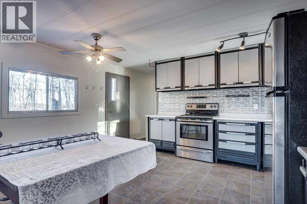 344019 22 Highway Property Photo 11