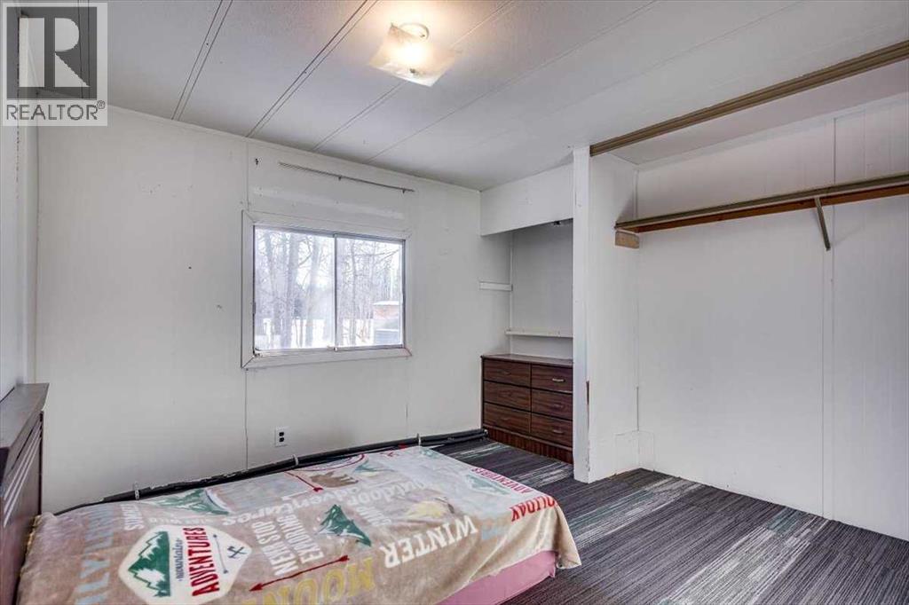 344019 22 Highway Property Photo 18