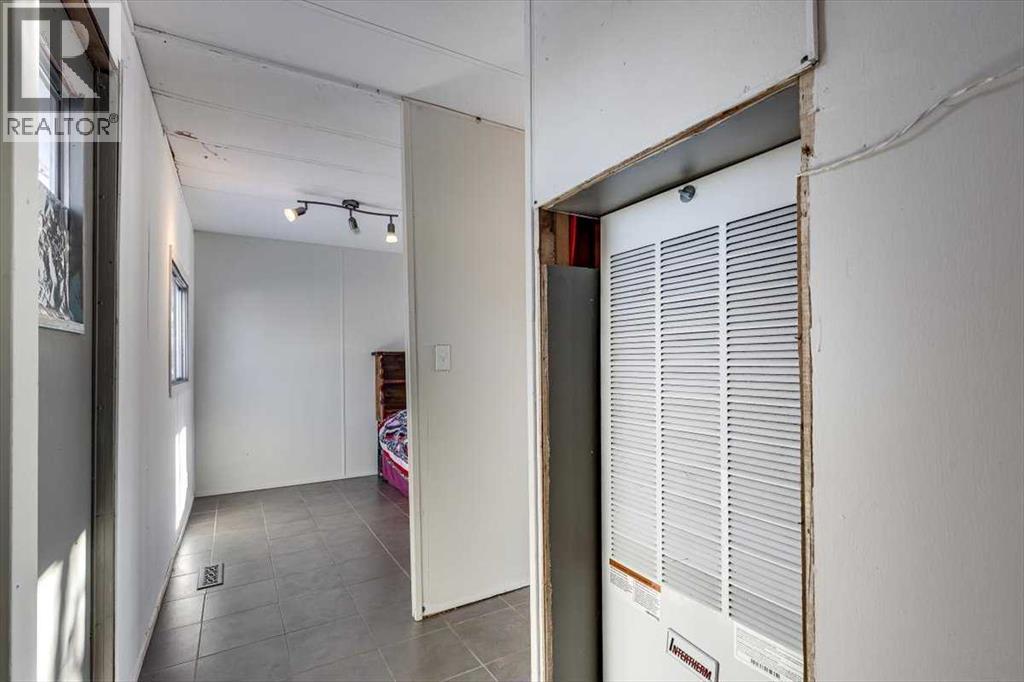 344019 22 Highway Property Photo 22