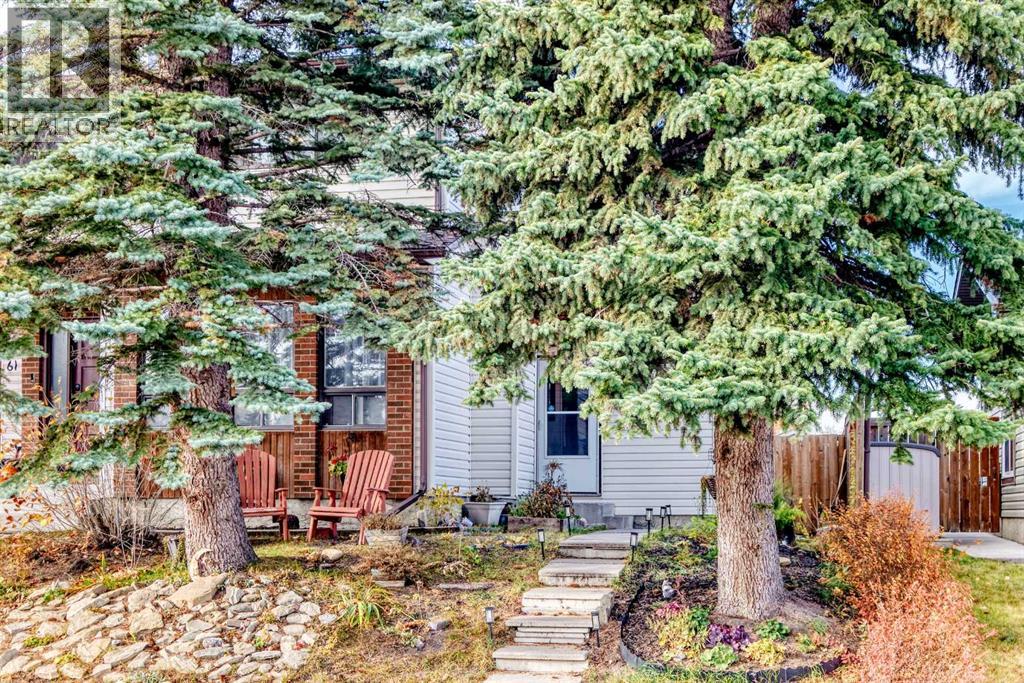 59 Summerwood Road Se Property Photo 1