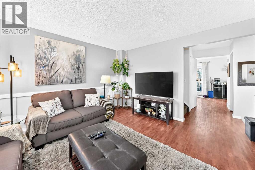 59 Summerwood Road Se Property Photo 10