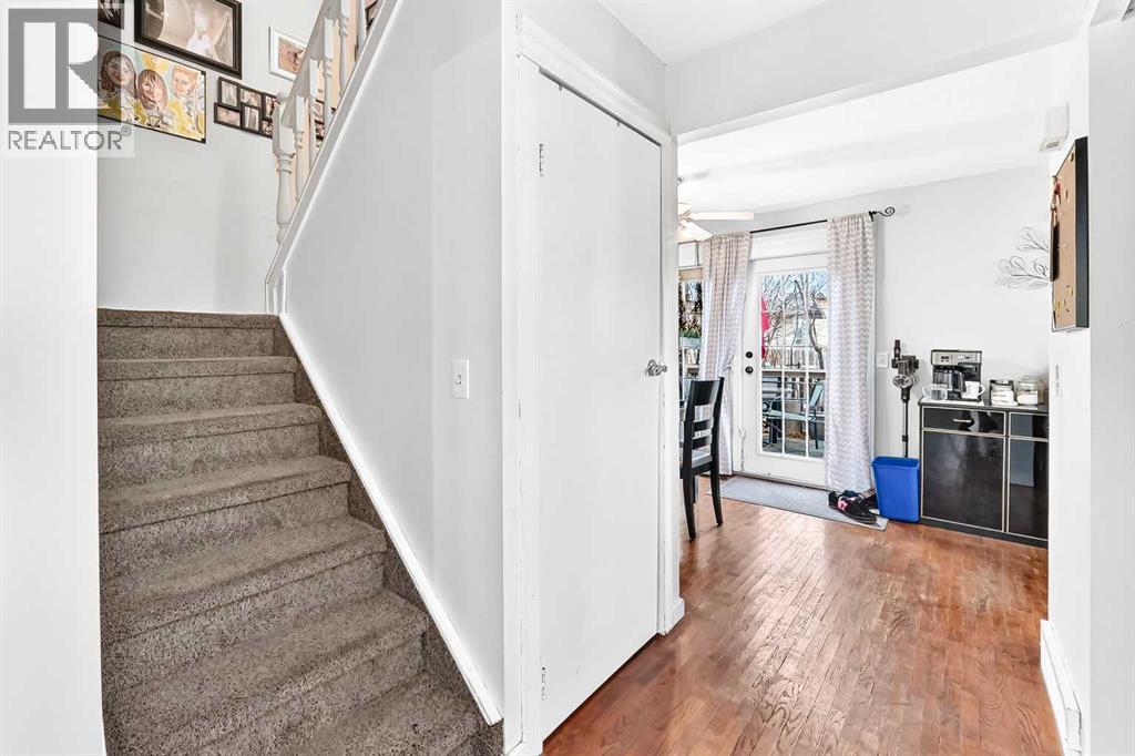 59 Summerwood Road Se Property Photo 24