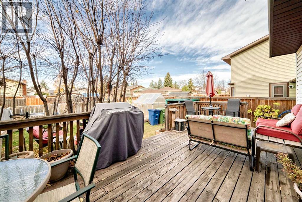 59 Summerwood Road Se Property Photo 36