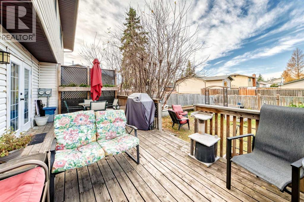 59 Summerwood Road Se Property Photo 39