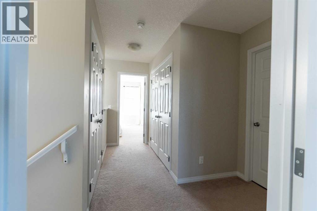 99 Hillcrest Close Sw Property Photo 7