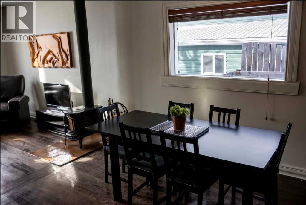 2922 223 Street Property Photo 12