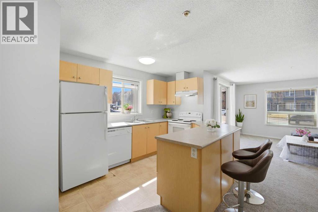 60 Panatella Street Northwest Property Photo 9