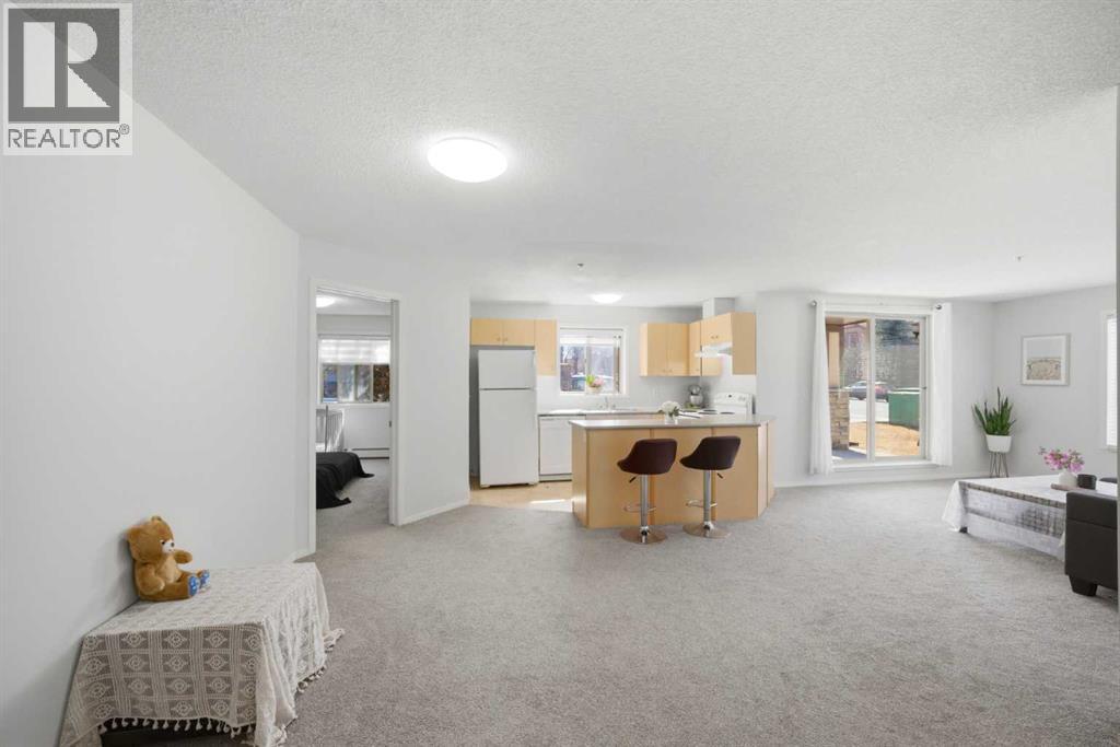 60 Panatella Street Northwest Property Photo 15