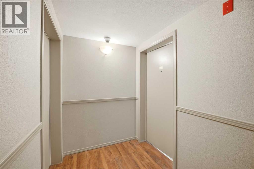 60 Panatella Street Northwest Property Photo 31