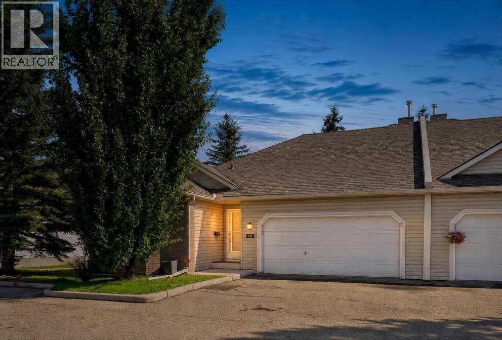 113 Mt Douglas Villas Se Property Photo 1
