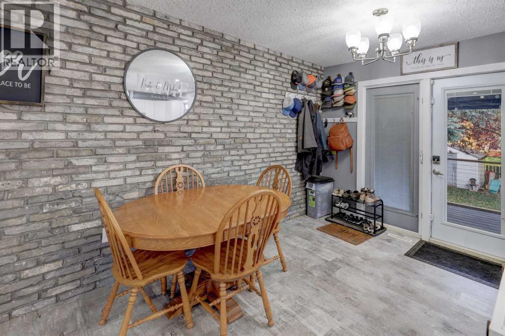 2314 26 Street Property Photo 9