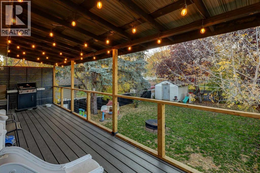 2314 26 Street Property Photo 32