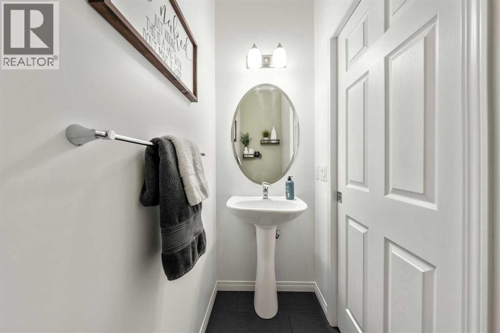34 Mount Rae Terrace Property Photo 13