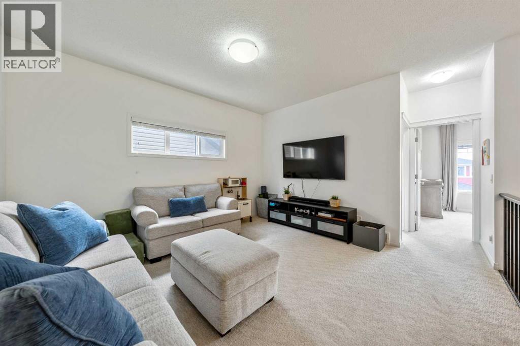 34 Mount Rae Terrace Property Photo 15