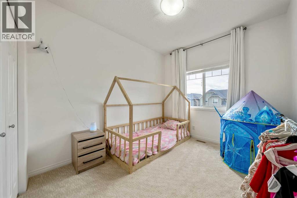34 Mount Rae Terrace Property Photo 26