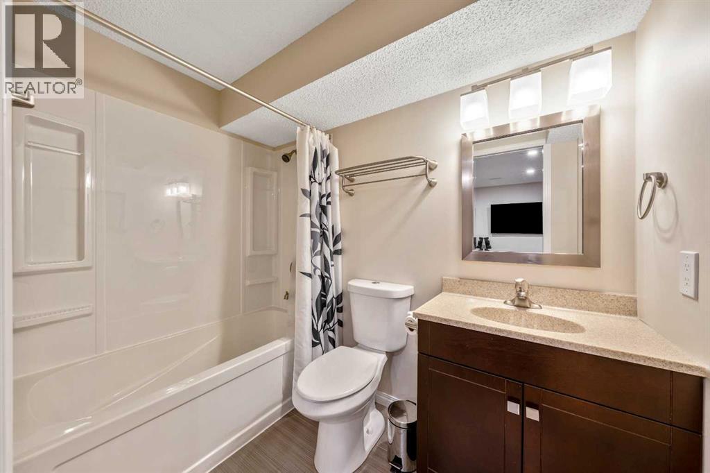 34 Mount Rae Terrace Property Photo 32