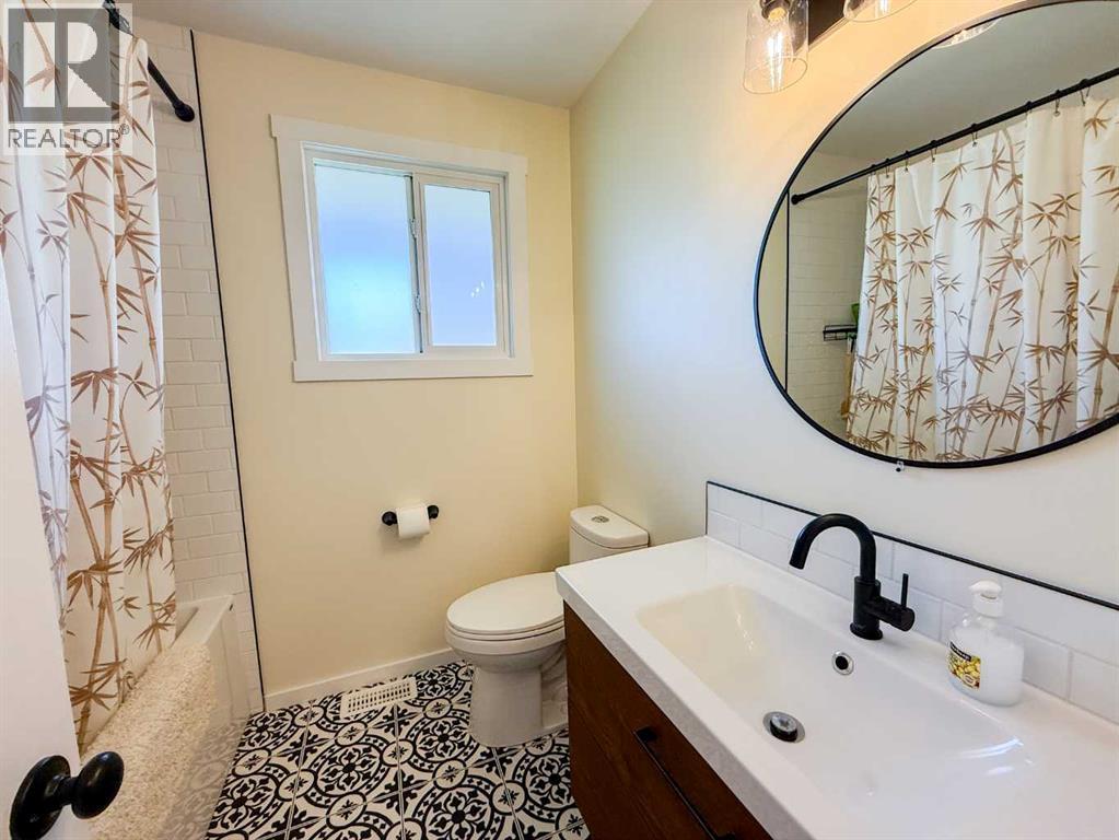 125 Douglas Drive Property Photo 12