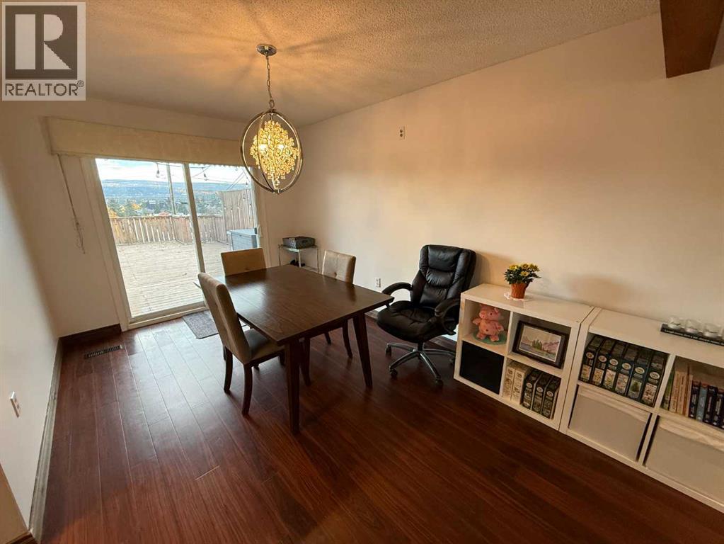 139 Cheviot Drive Property Photo 6