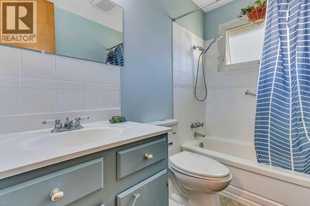 5912 West Park Crescent Property Photo 19