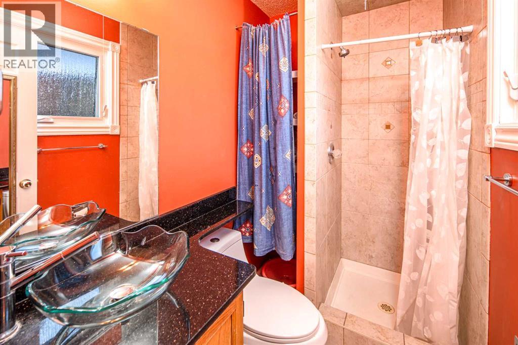 28 Hawkcliff Place Nw Property Photo 12