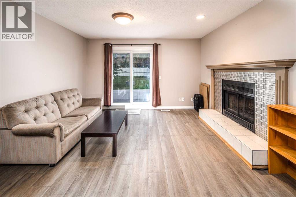 28 Hawkcliff Place Nw Property Photo 17