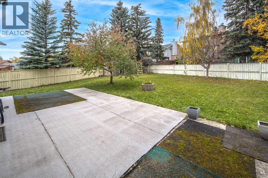 28 Hawkcliff Place Nw Property Photo 24