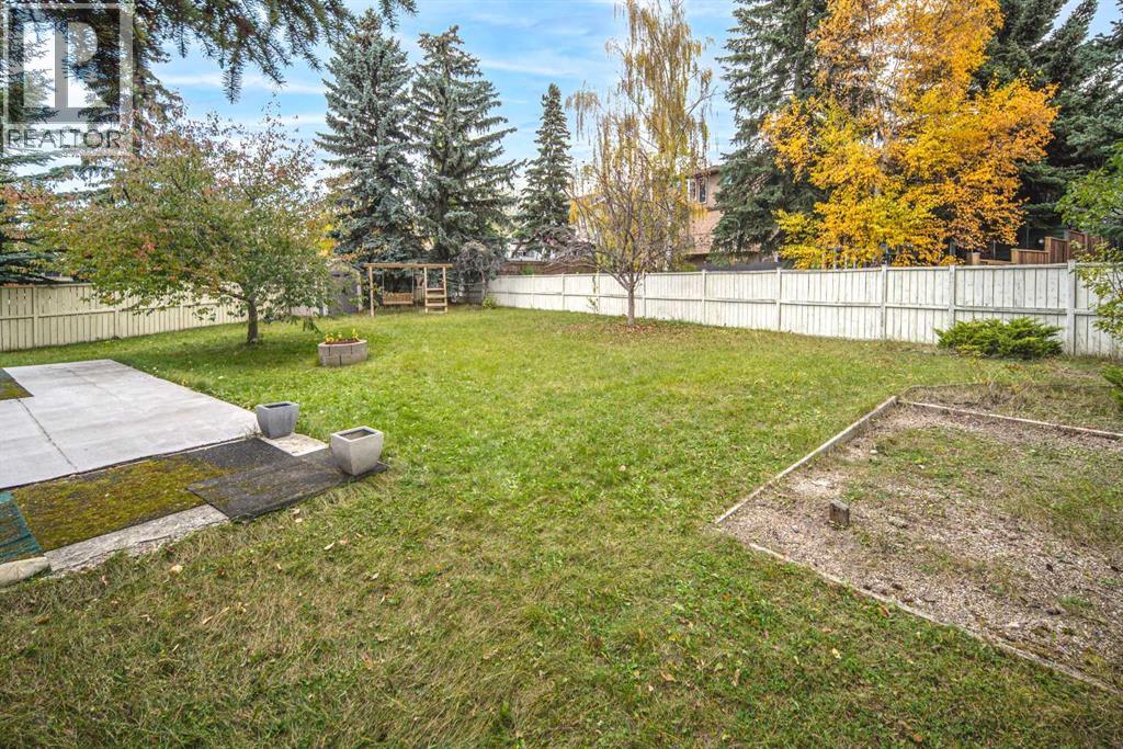 28 Hawkcliff Place Nw Property Photo 25