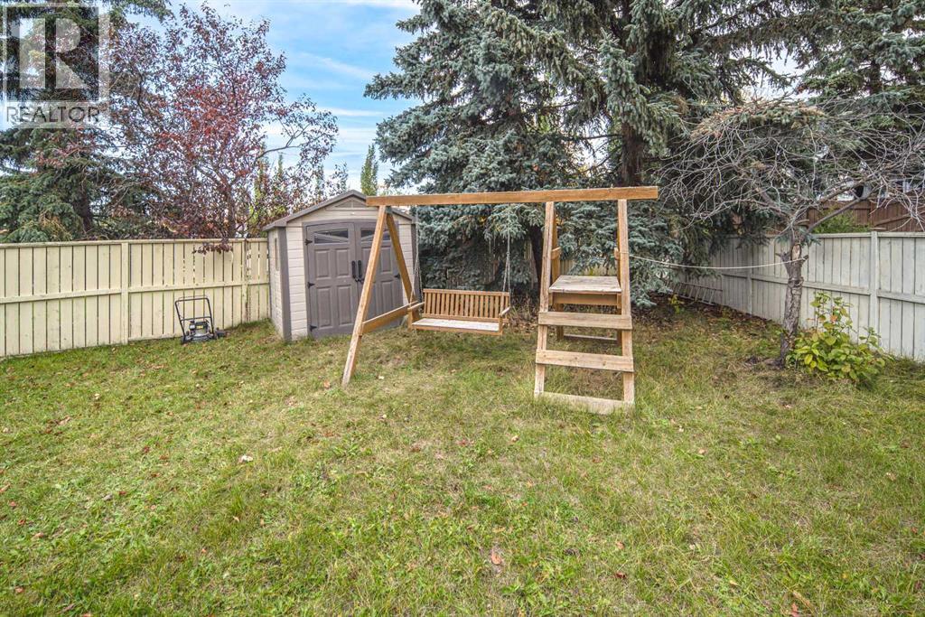 28 Hawkcliff Place Nw Property Photo 27