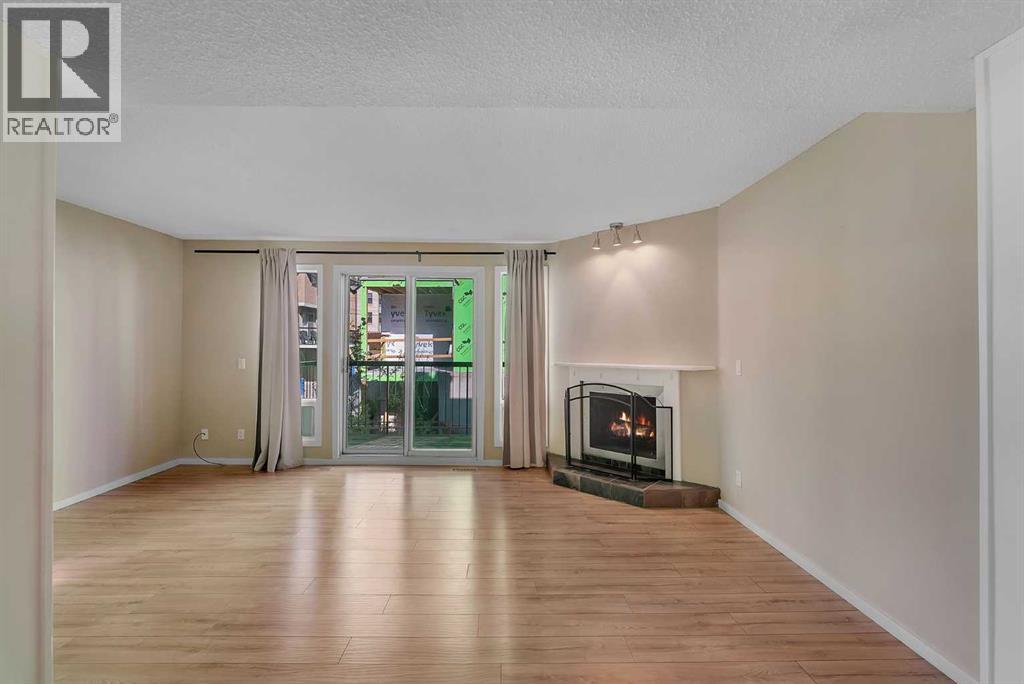 643 4 Avenue Northeast Property Photo 6