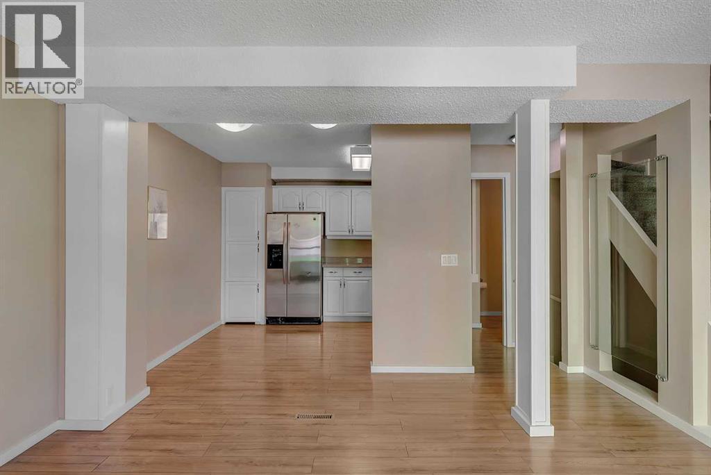 643 4 Avenue Northeast Property Photo 12