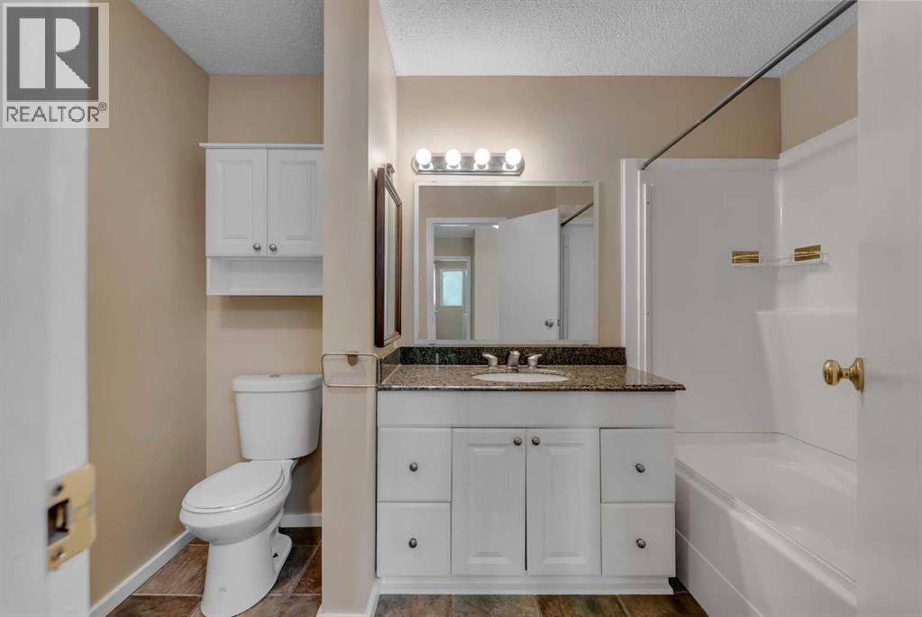 643 4 Avenue Northeast Property Photo 19