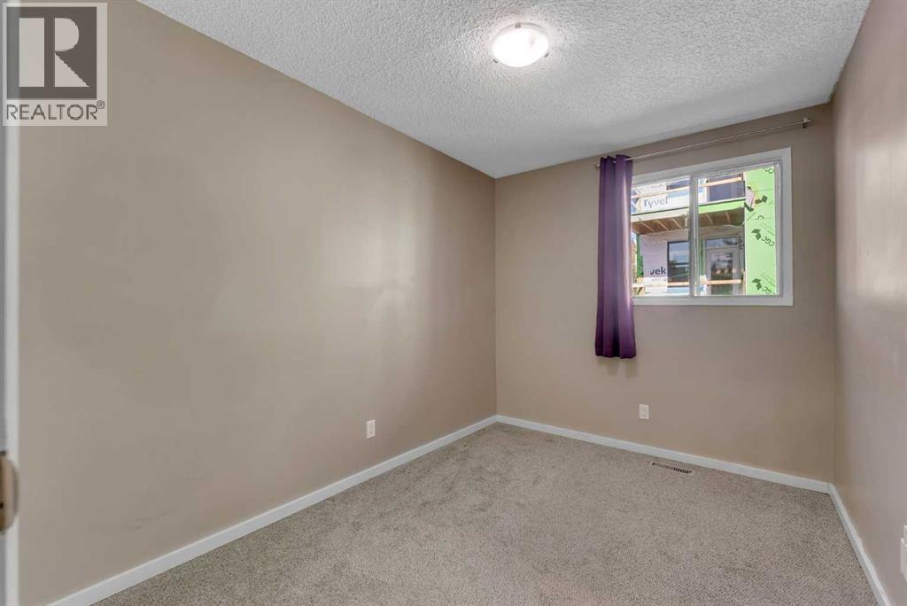 643 4 Avenue Northeast Property Photo 25