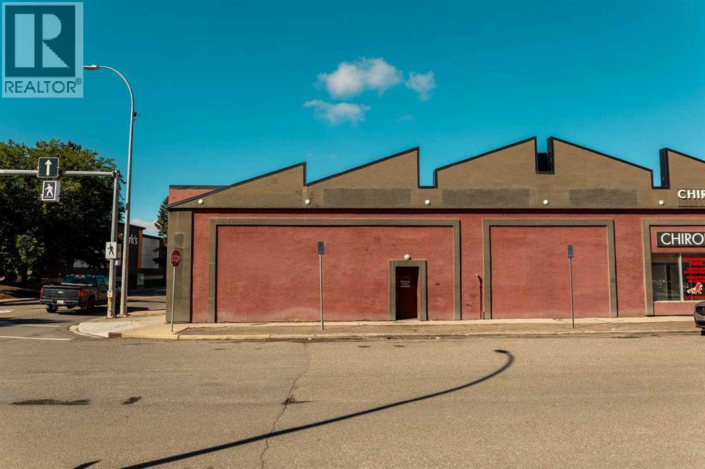 202 12c Street N Property Photo 2