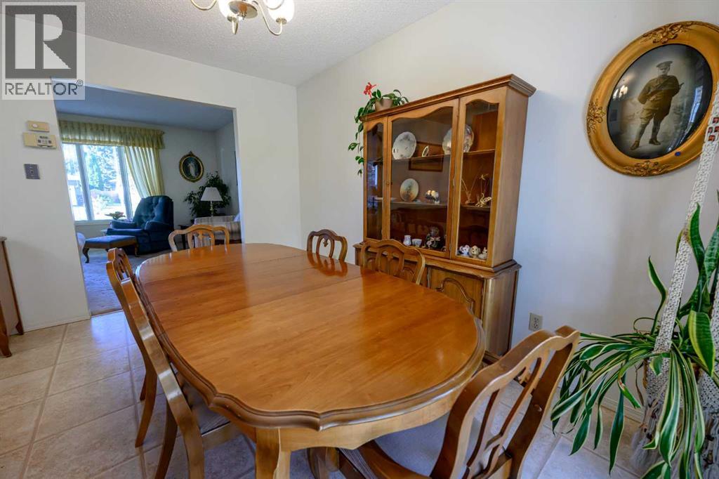 7231 Patterson Drive Property Photo 7
