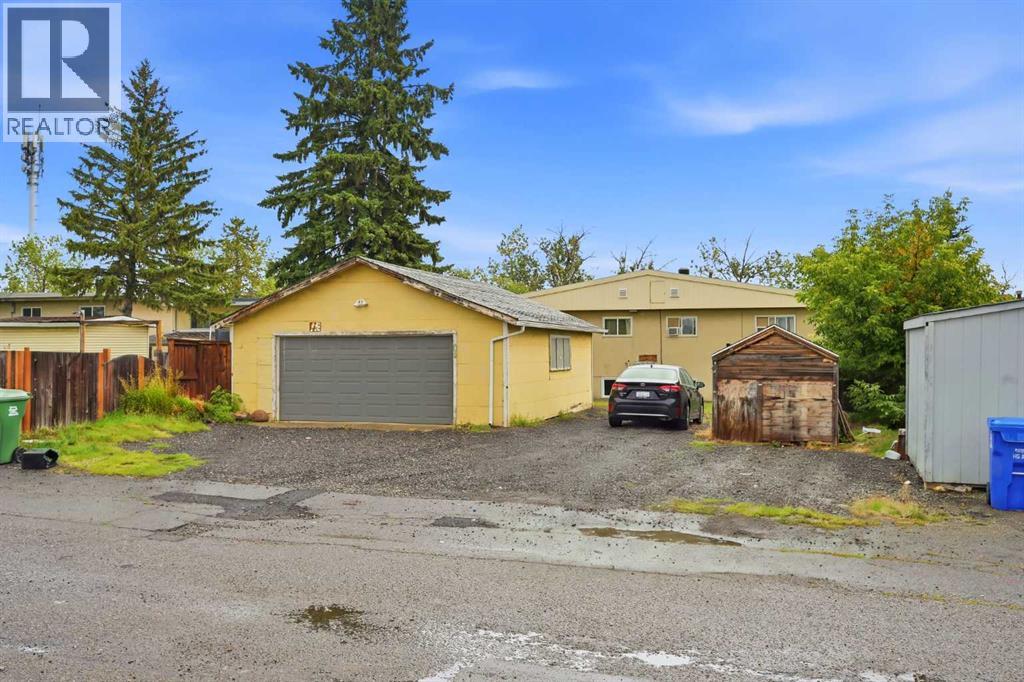 419 Huntsville Crescent Nw Property Photo 6