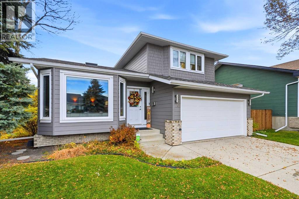 20 Sunlake Road Se Property Photo 1