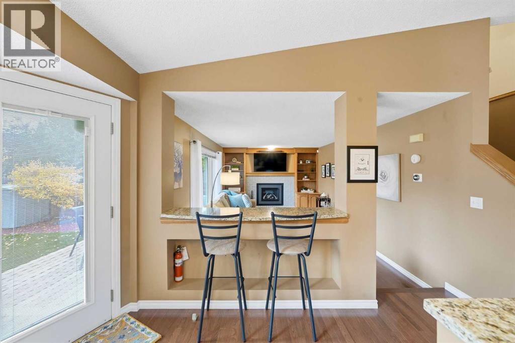 20 Sunlake Road Se Property Photo 12