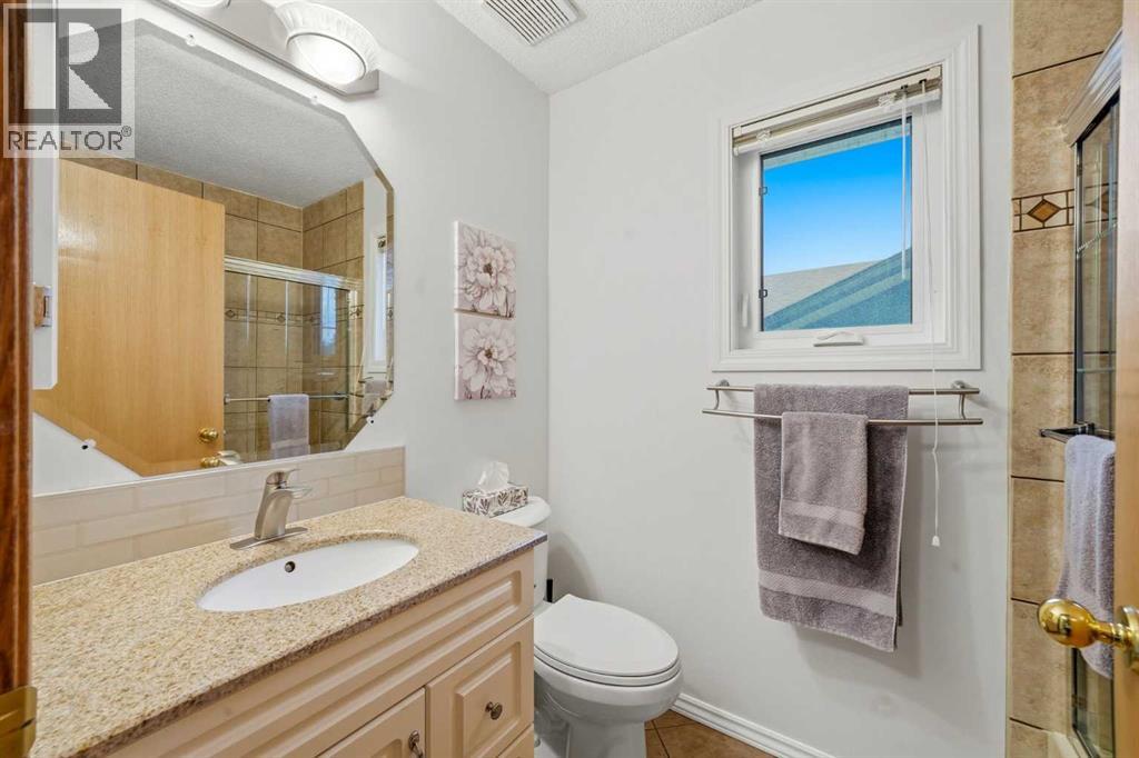 20 Sunlake Road Se Property Photo 23