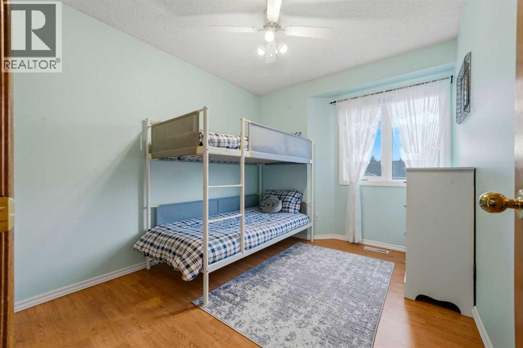 20 Sunlake Road Se Property Photo 25
