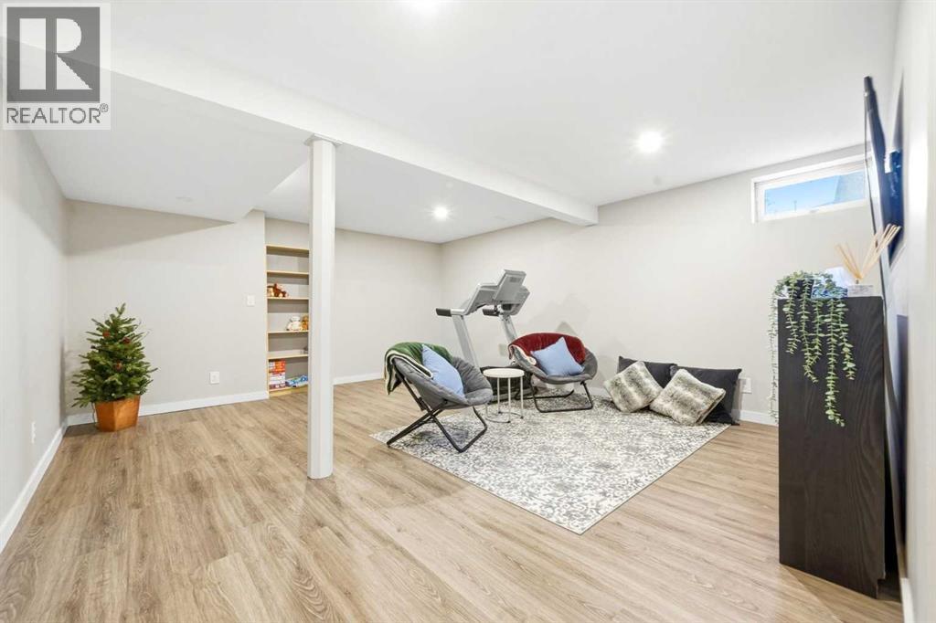 20 Sunlake Road Se Property Photo 26