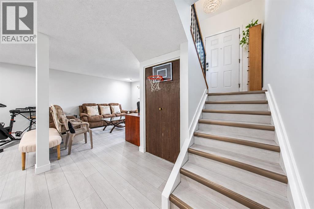 109 Boyce Street Property Photo 12