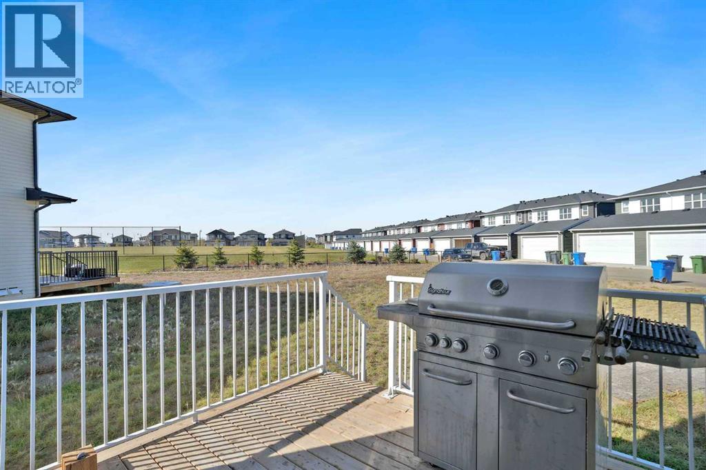 143 Dawson Wharf Rise Property Photo 8